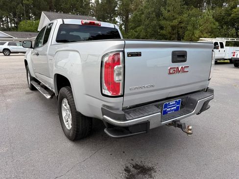 Used 2016 GMC Canyon W/T w/ Convenience Package RWD image 3
