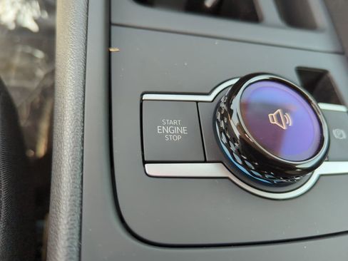 New 2026 Volkswagen Tiguan S image 39