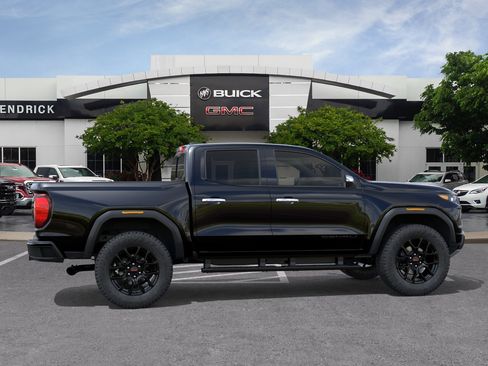 New 2026 GMC Canyon Denali w/ LPO, Denali Black Edition AWD/4WD image 7