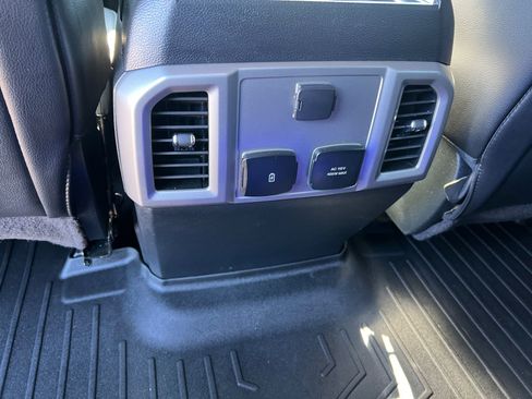 Used 2019 Ford F350 Lariat w/ Lariat Ultimate Package image 27