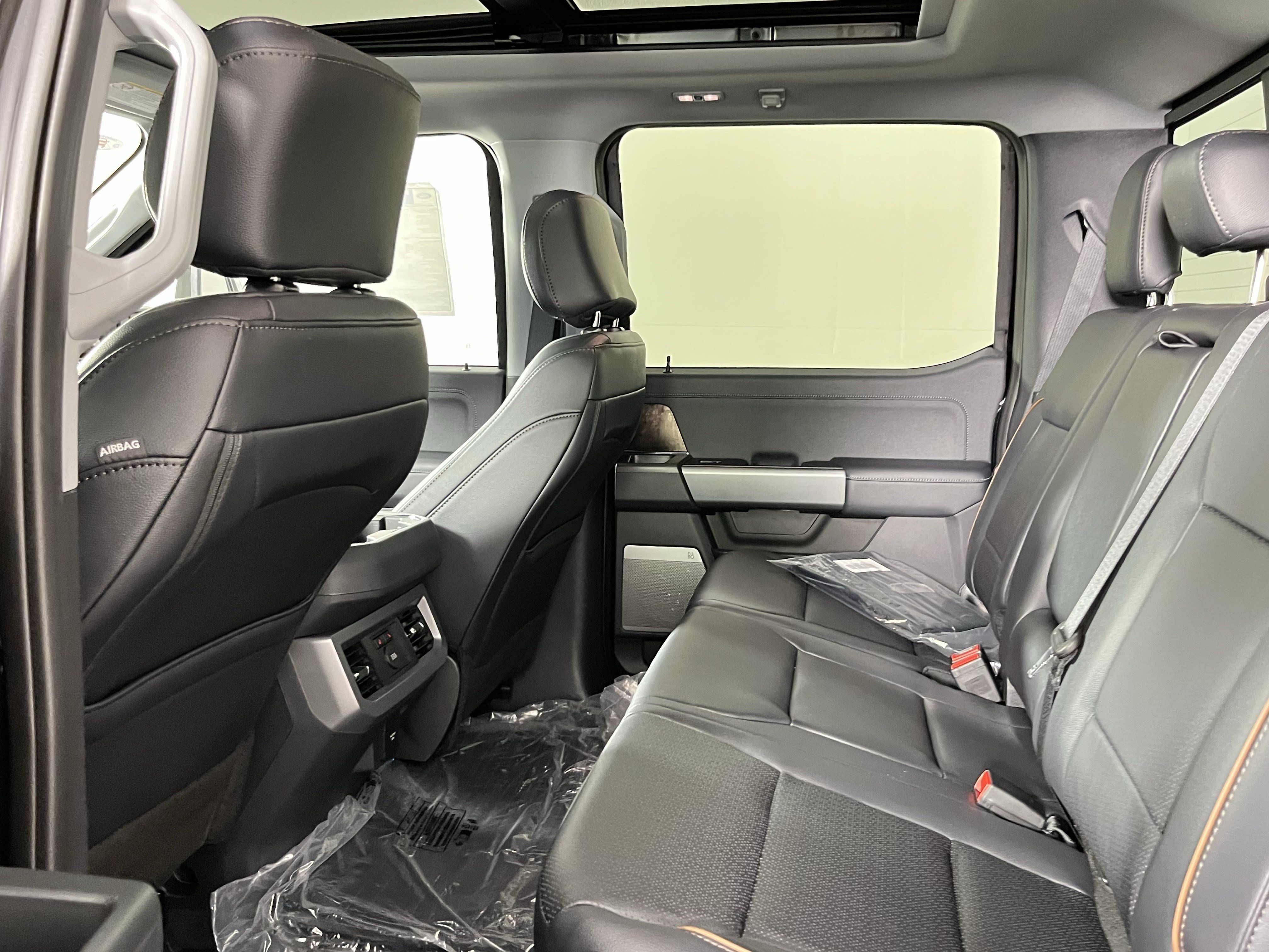 New 2026 Ford F350 Lariat w/ Tremor Off-Road Package AWD/4WD image 12