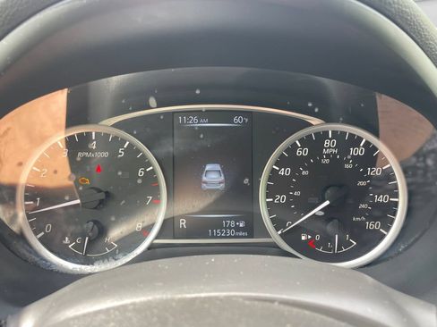 Used 2017 Nissan Sentra SV FWD image 26