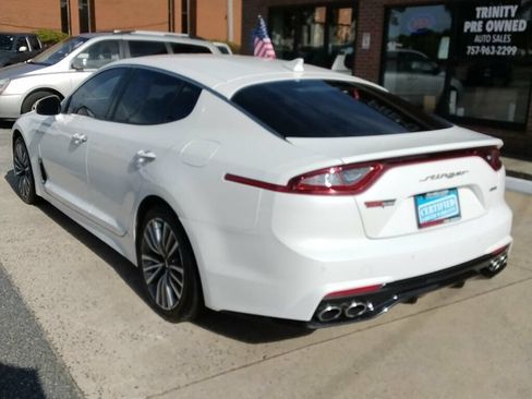 Used 2019 Kia Stinger AWD/4WD image 2