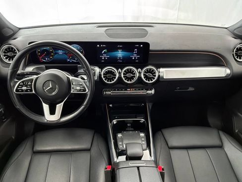 Used 2023 Mercedes-Benz GLB 250 image 12