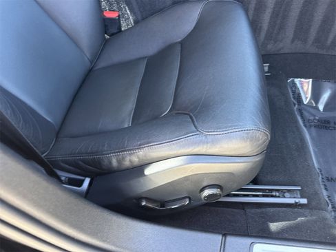 Used 2020 Volvo S60 T6 Momentum image 27