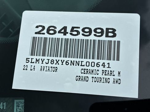 Used 2022 Lincoln Aviator Grand Touring w/ Equipment Group 301A AWD/4WD image 32