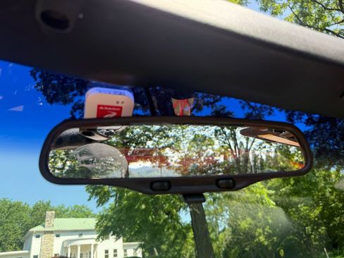 Used 2000 Chevrolet Corvette 5.7L V8 w/ Performance Handling Pkg image 27