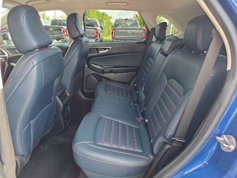 Certified 2022 Ford Edge SEL w/ Sport Appearance Package AWD/4WD image 17