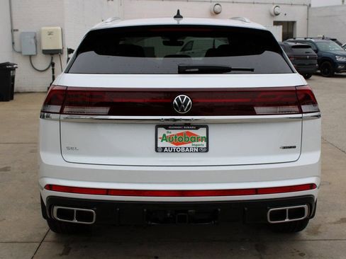 New 2026 Volkswagen Atlas Cross Sport SEL Premium R-Line AWD/4WD image 5