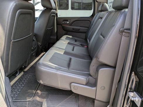 Used 2011 Chevrolet Silverado 2500 LTZ w/ LTZ Plus Package image 13