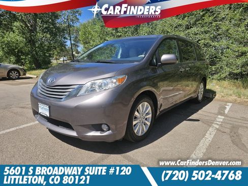 Used 2013 Toyota Sienna XLE AWD/4WD image 1
