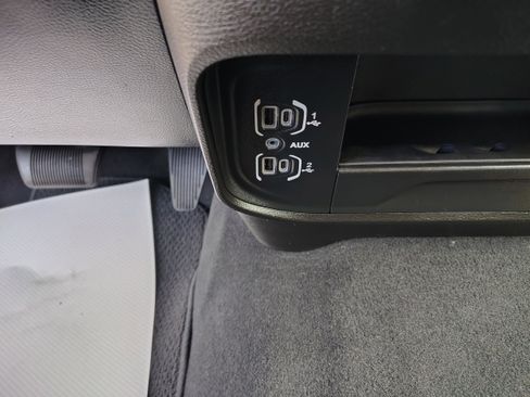 Certified 2024 RAM 2500 Laramie image 37