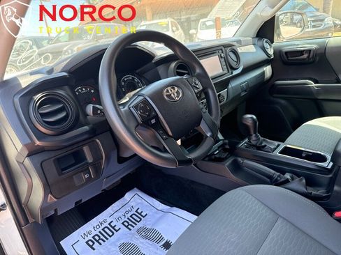 Used 2019 Toyota Tacoma SR image 20
