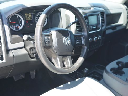 Used 2015 RAM 3500 Tradesman w/ Chrome Appearance Group AWD/4WD image 9