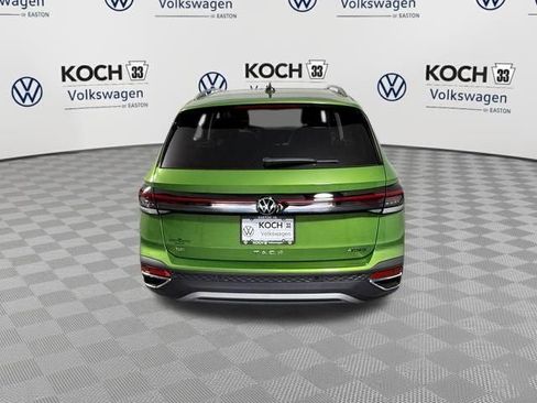 New 2026 Volkswagen Taos SE AWD/4WD image 7