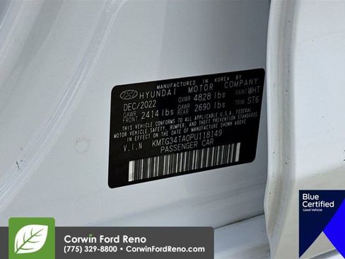 Used 2023 Genesis G70 2.0T w/ Sport Prestige Package image 37