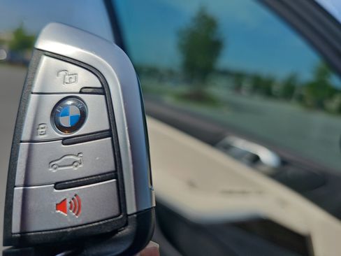 Used 2021 BMW X5 xDrive40i w/ Premium Package 2 AWD/4WD image 34