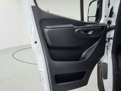 New 2026 Mercedes-Benz Sprinter 2500 image 14