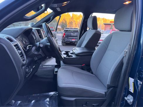 Used 2024 RAM 2500 Big Horn w/ Bed Utility Group image 9