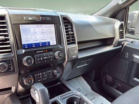 Used 2020 Ford F150 XLT w/ Equipment Group 302A Luxury AWD/4WD image 23
