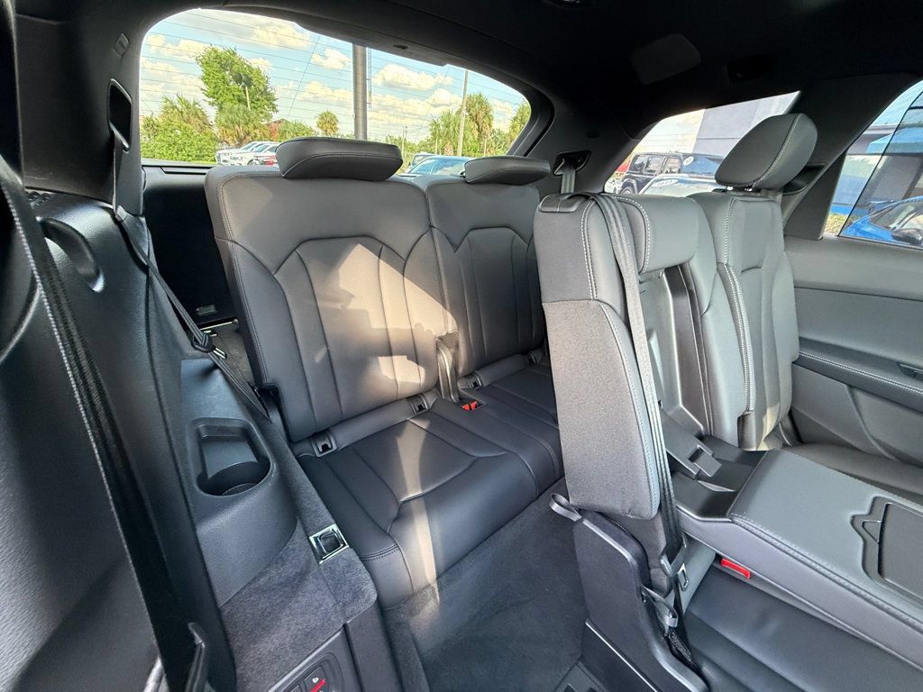 Used 2025 Audi Q7 3.0T Premium Plus AWD/4WD image 38