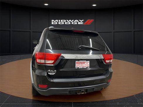 Used 2011 Jeep Grand Cherokee Laredo image 5