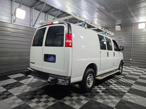 Used 2021 Chevrolet Express 2500 135''WB Low Roof 6.6L V8 Miniv w/ Driver Convenience Package image 6