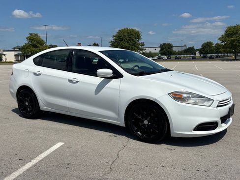 Used 2013 Dodge Dart SXT w/ Popular Equipment Group FWD image 2