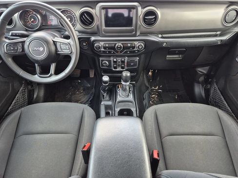 Used 2023 Jeep Gladiator Sport AWD/4WD image 14