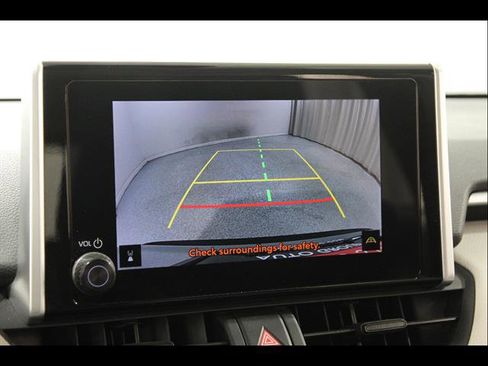 Used 2023 Toyota RAV4 XLE w/ Convenience Package FWD image 13
