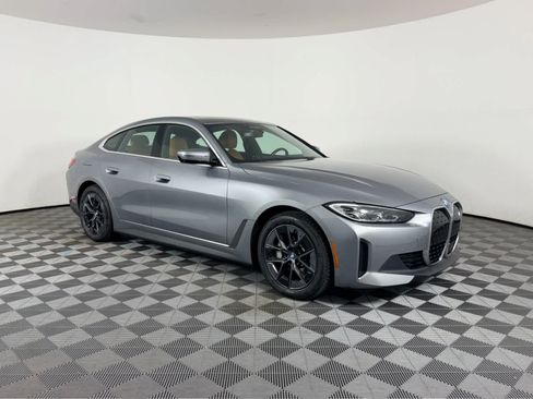Used 2023 BMW i4 eDrive35 RWD image 1