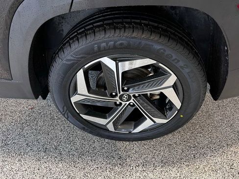 Used 2024 Hyundai Tucson Limited image 10