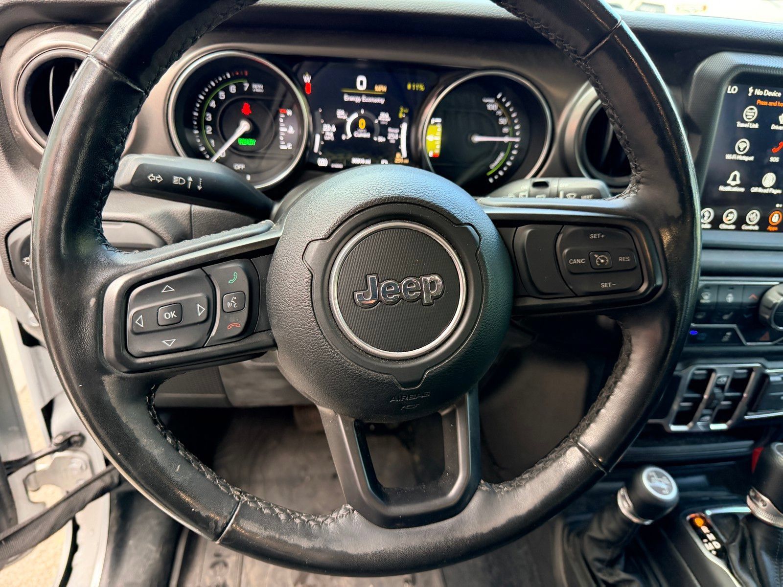 Used 2023 Jeep Wrangler Unlimited w/ Cold Weather Group AWD/4WD image 16