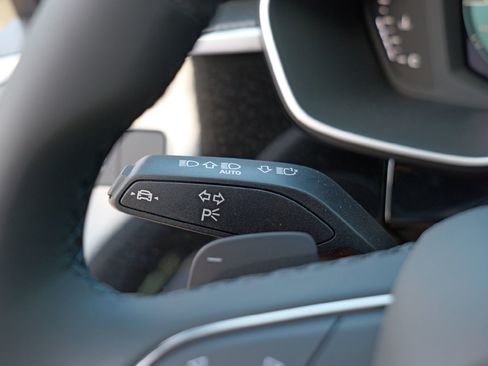 New 2025 Audi Q3 2.0T Premium image 22