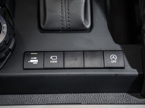 Used 2024 Toyota Tacoma Limited w/ Limited Package (LT) image 31