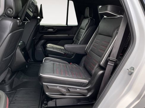 Used 2025 GMC Yukon AT4 Ultimate w/ LPO, Floor Liner Package AWD/4WD image 13