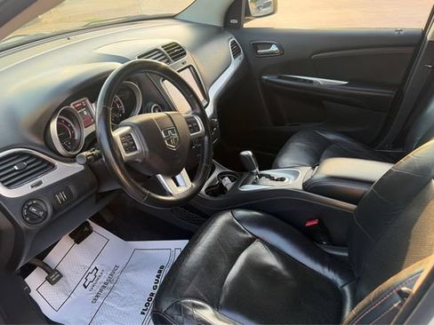 Used 2014 Dodge Journey R/T FWD image 9