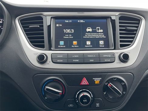 Used 2021 Hyundai Accent SEL image 25