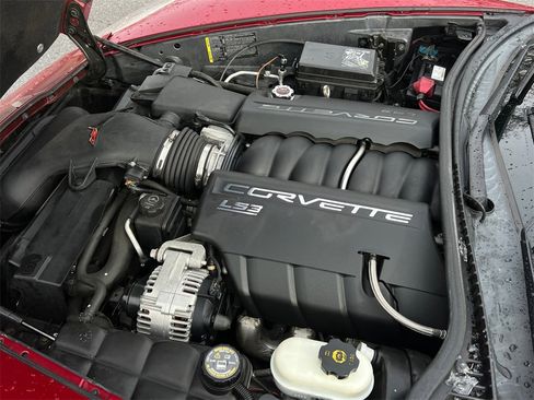 Used 2011 Chevrolet Corvette Convertible w/ Preferred Equipment Group image 11