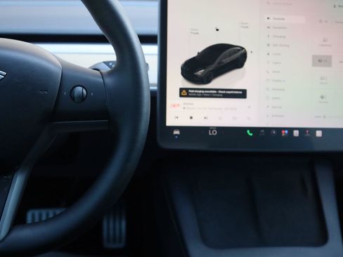 Used 2022 Tesla Model 3 Performance AWD/4WD image 31