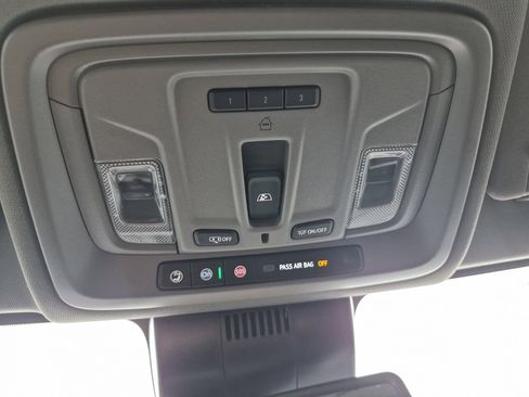 Used 2025 Chevrolet Silverado 2500 LT w/ Trail Boss Package AWD/4WD image 41