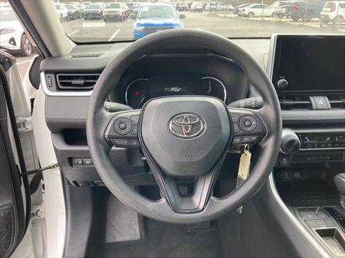 Certified 2023 Toyota RAV4 LE FWD image 19