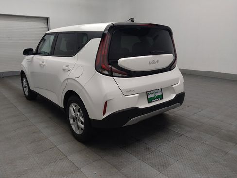 Used 2025 Kia Soul LX w/ LX Technology Package image 5