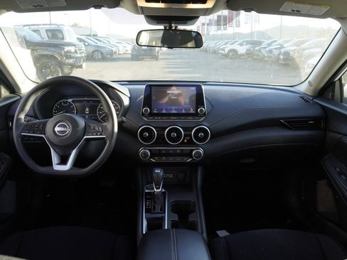 Certified 2024 Nissan Sentra SV image 22