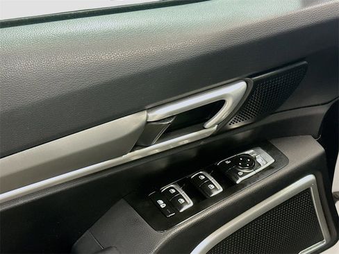 Used 2020 Kia Telluride LX image 20