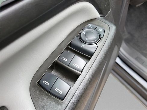 Used 2024 Chevrolet Equinox LS image 13