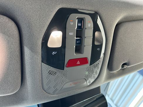 New 2026 Kia EV9 Wind image 30