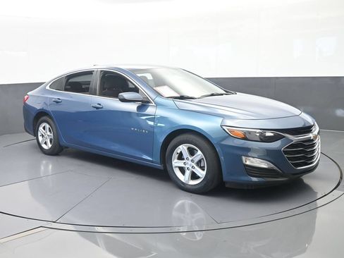 Used 2024 Chevrolet Malibu LS FWD image 8