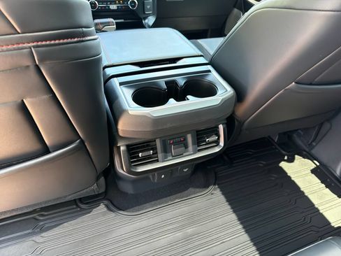 Used 2025 Ford F150 Raptor AWD/4WD image 36