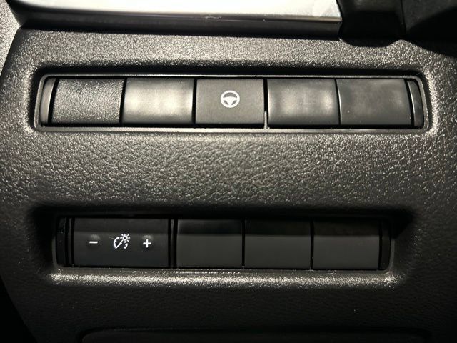 Used 2021 Nissan Rogue SV FWD image 58
